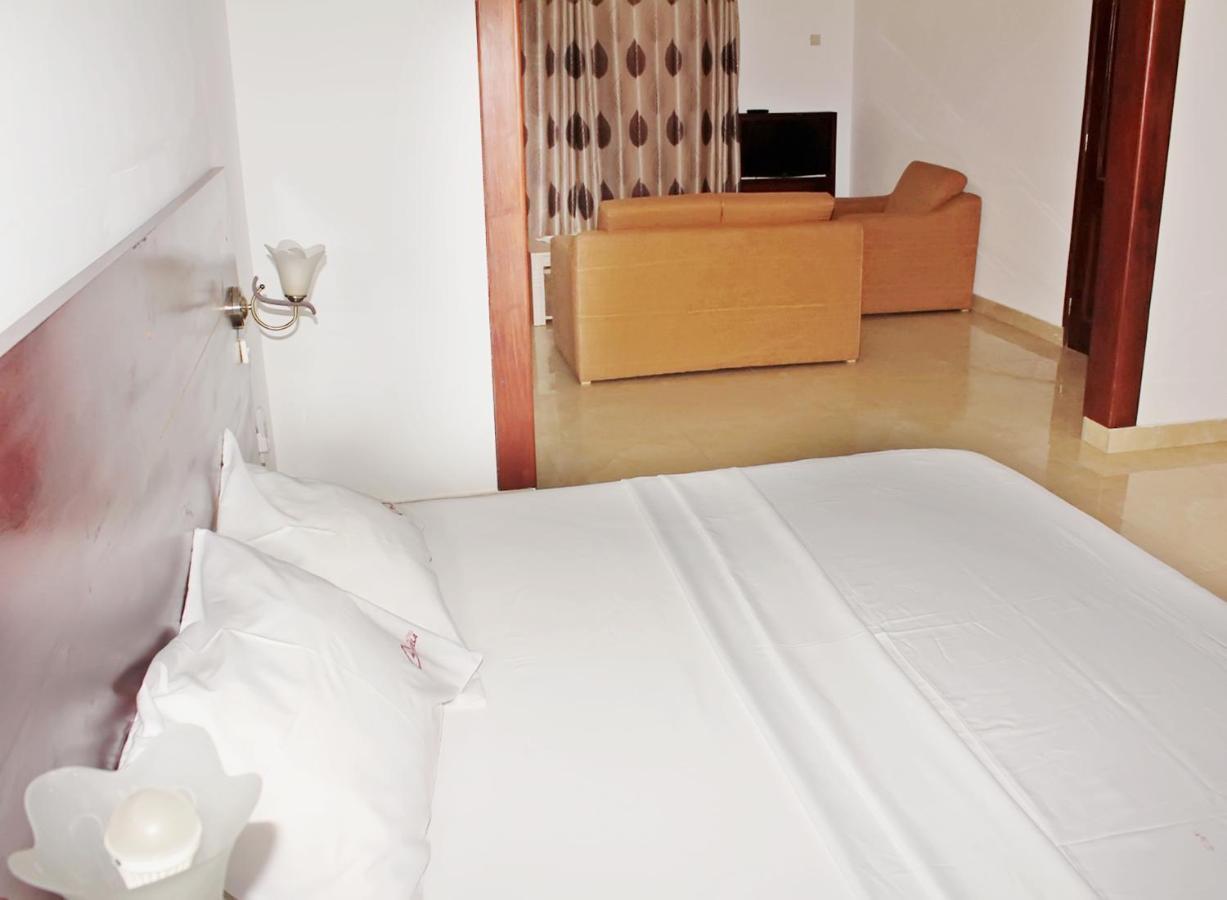 Hotel Ganiela Kpalime Bagian luar foto